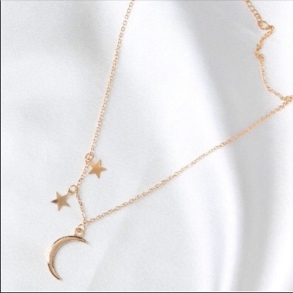 2 left! ⭐️ Star 🌛and Moon Necklace - Picture 3 of 3